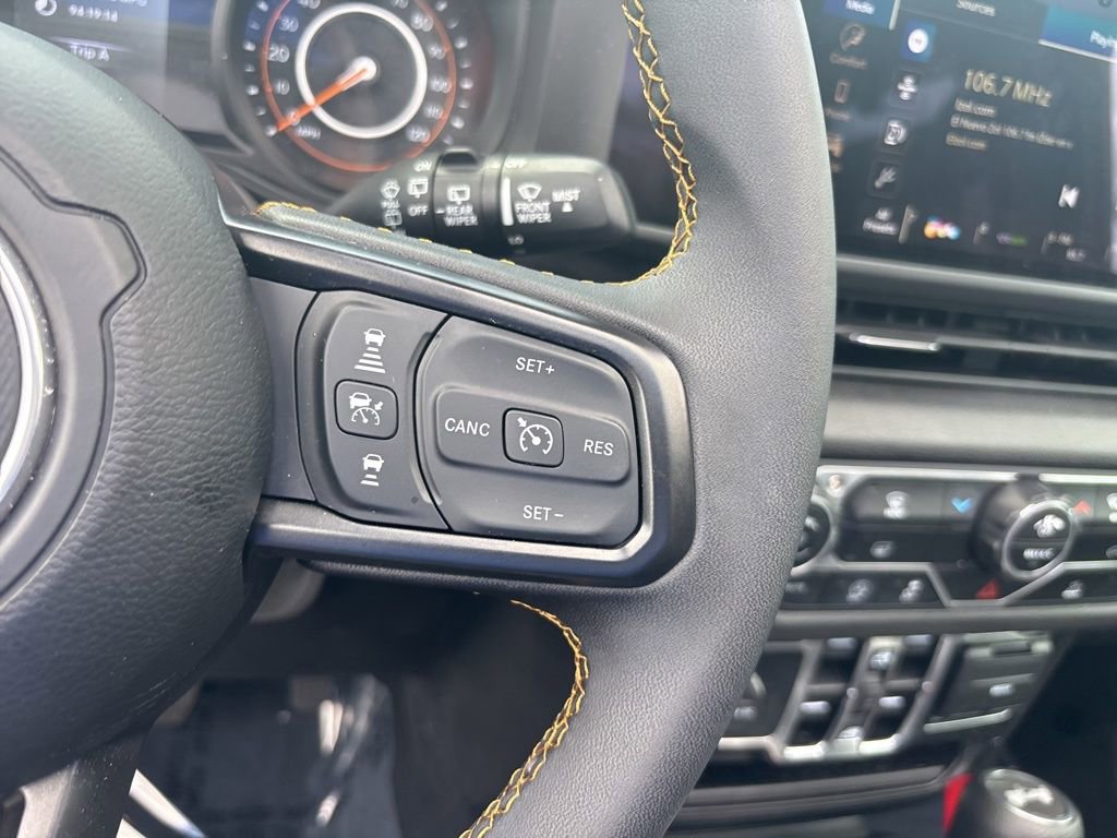 Used 2025 Jeep Wrangler Sport S image 48