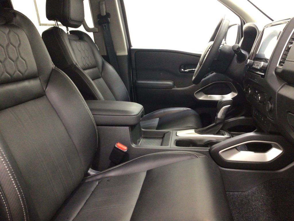 Used 2024 Nissan Frontier SL w/ Technology Package image 22