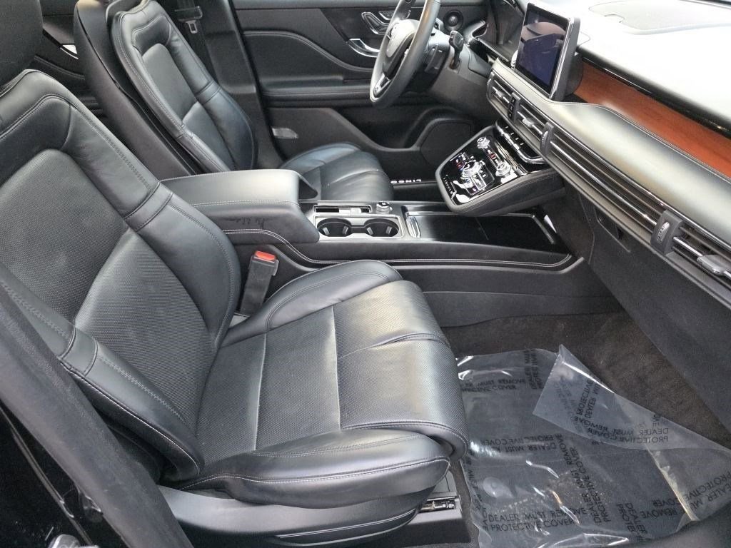 Used 2021 Lincoln Corsair Reserve w/ Equipment Group 201A image 18
