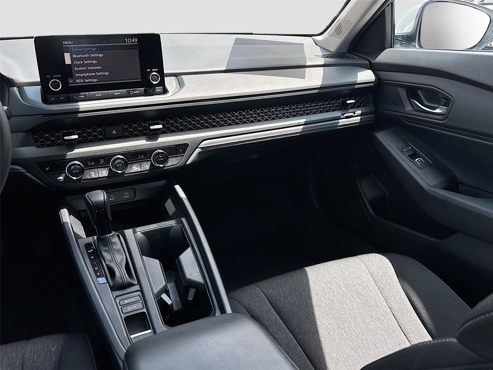 Certified 2024 Honda Accord EX image 27