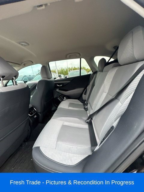 Certified 2025 Subaru Outback Premium w/ Popular Package #1A AWD/4WD image 18