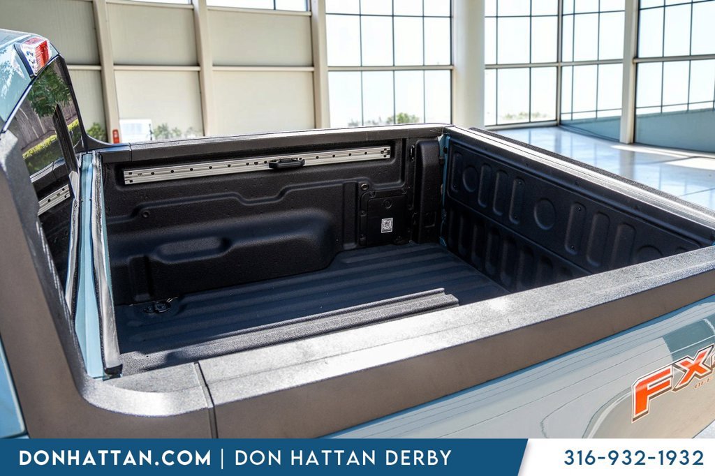 Used 2022 Ford Maverick Lariat w/ Lariat Luxury Package AWD/4WD image 32