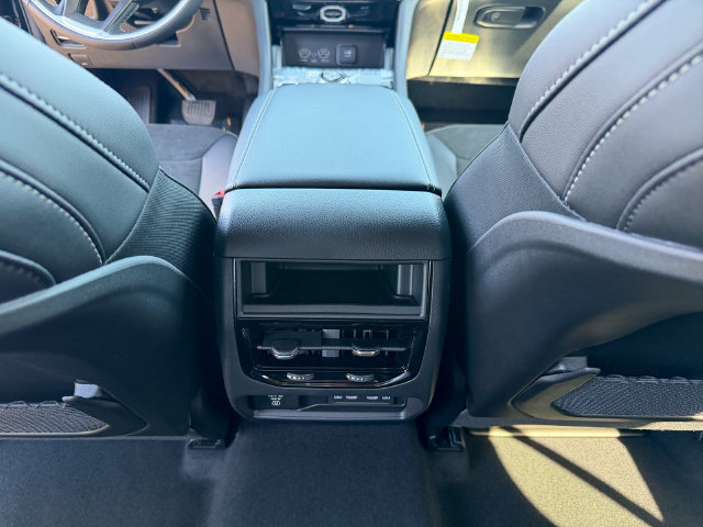 New 2026 Jeep Grand Cherokee Altitude AWD/4WD image 25