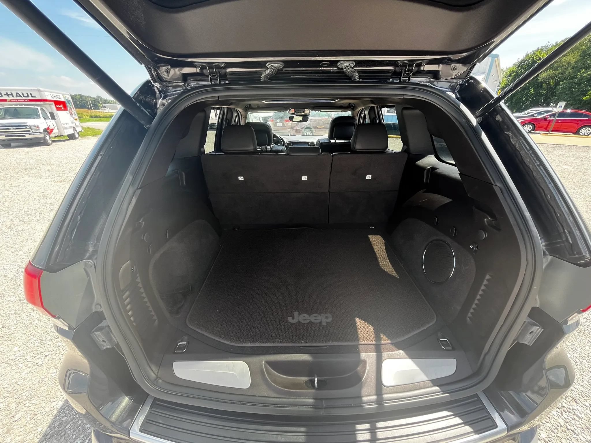 Used 2019 Jeep Grand Cherokee Summit w/ Platinum Series Group AWD/4WD image 26