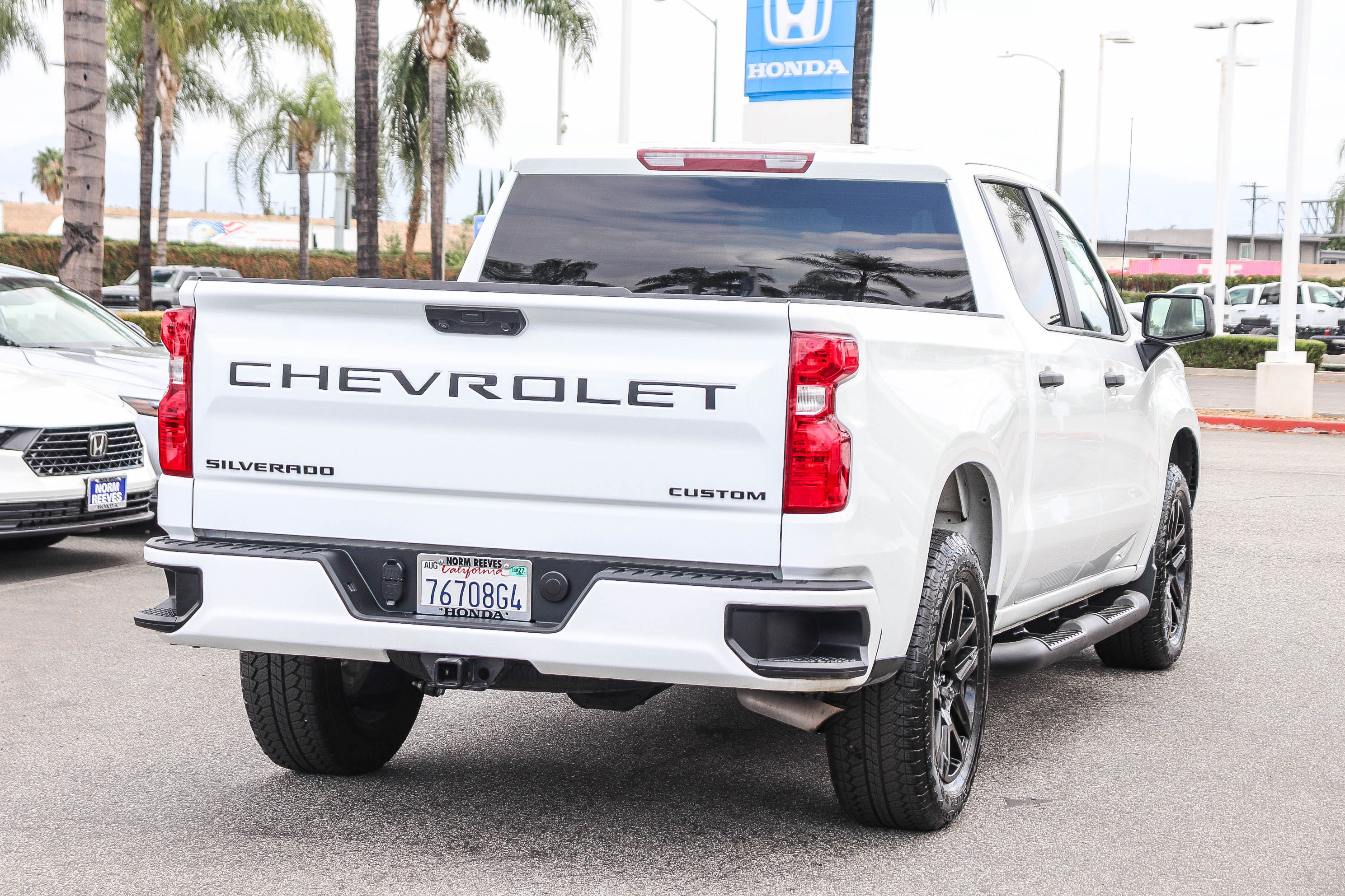 Used 2025 Chevrolet Silverado 1500 Custom w/ Turbomax Blackout Package RWD image 11