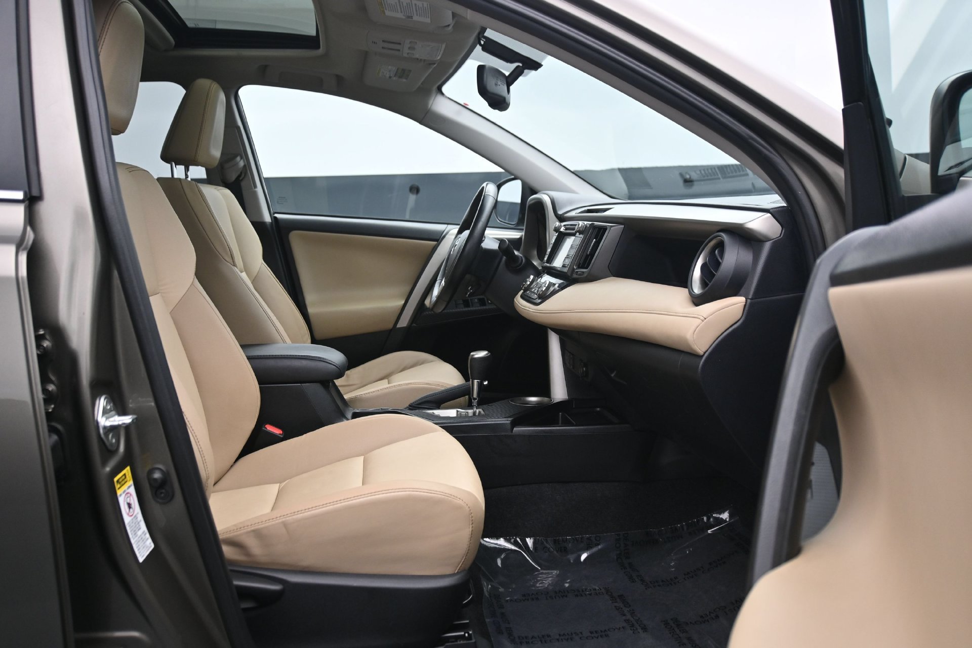 Used 2014 Toyota RAV4 Limited AWD/4WD image 13