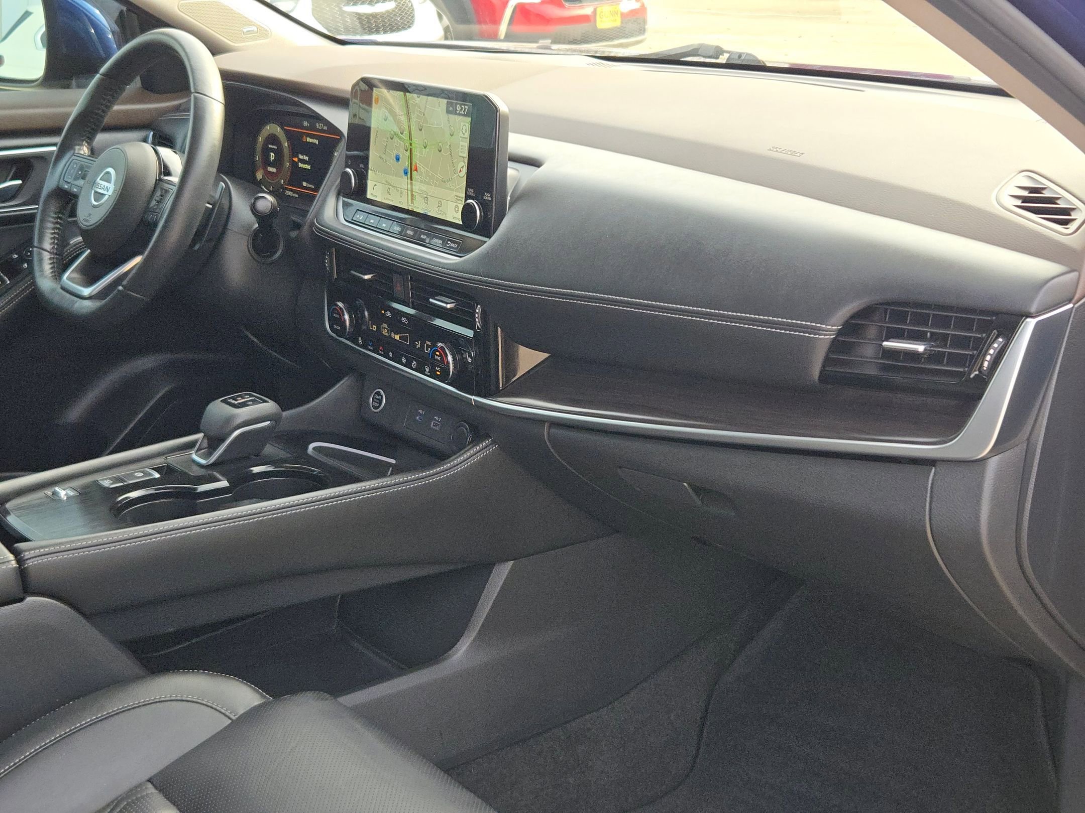 Used 2021 Nissan Rogue Platinum image 29