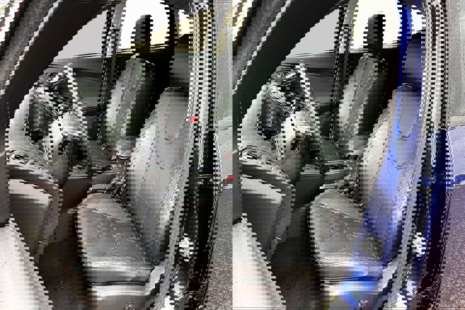 Used 2016 Ford Focus SE w/ Equipment Group 201A image 22