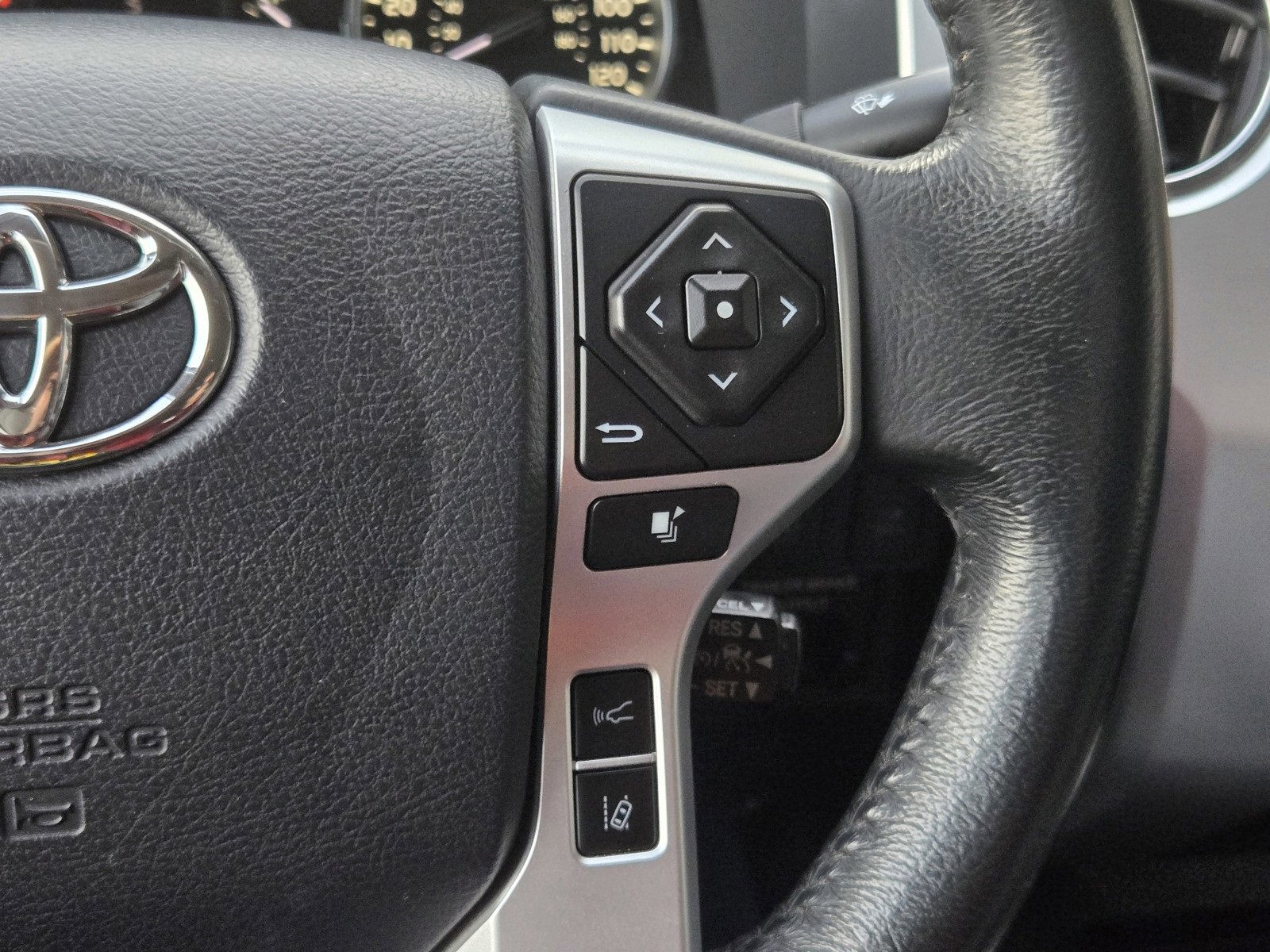 Certified 2019 Toyota Tundra Limited w/ Limited Premium Package image 23