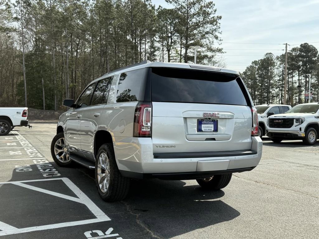 Used 2017 GMC Yukon SLT image 4