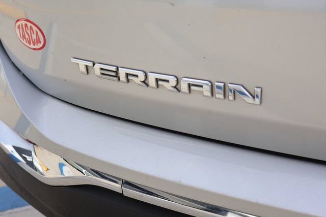 Used 2020 GMC Terrain SLT w/ GMC Pro Grade Package AWD/4WD image 7