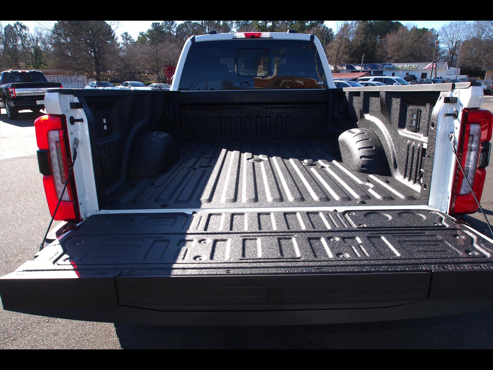 Used 2026 Ford F450 Platinum w/ Platinum Plus Package image 5