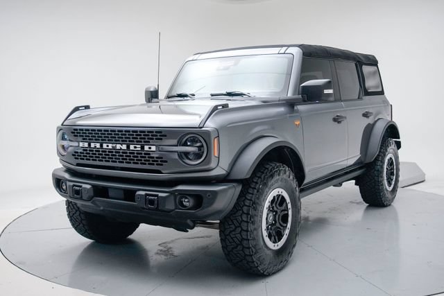 Used 2023 Ford Bronco Badlands w/ Sasquatch Package AWD/4WD image 3
