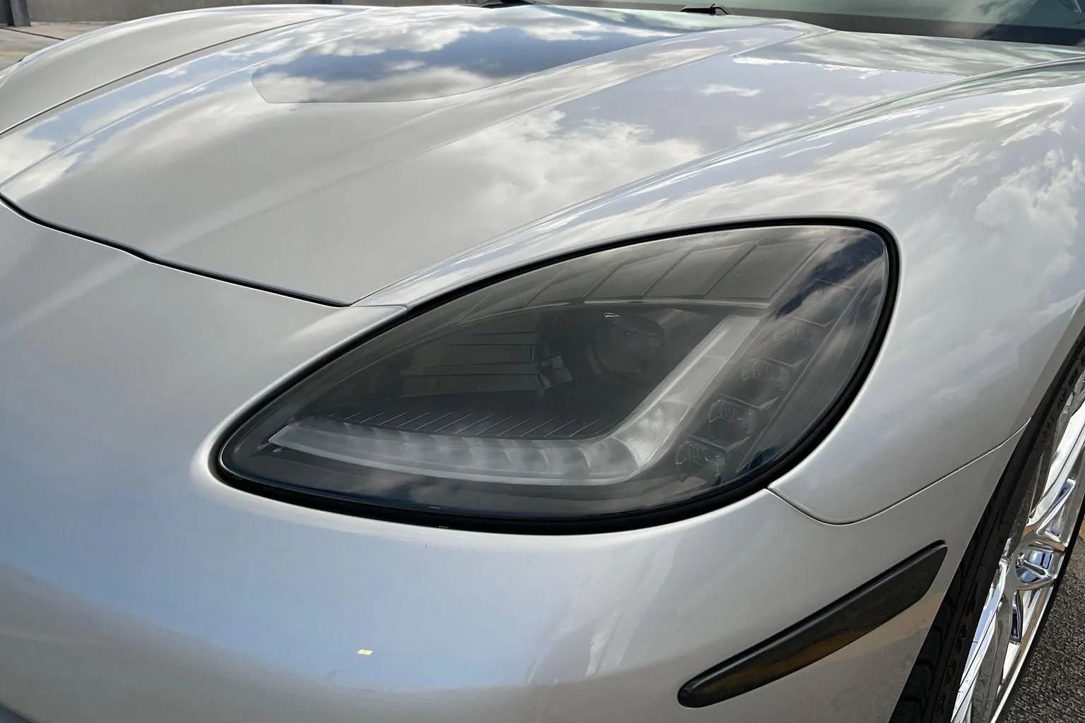 Used 2005 Chevrolet Corvette Coupe w/ Preferred Equipment Group RWD image 42