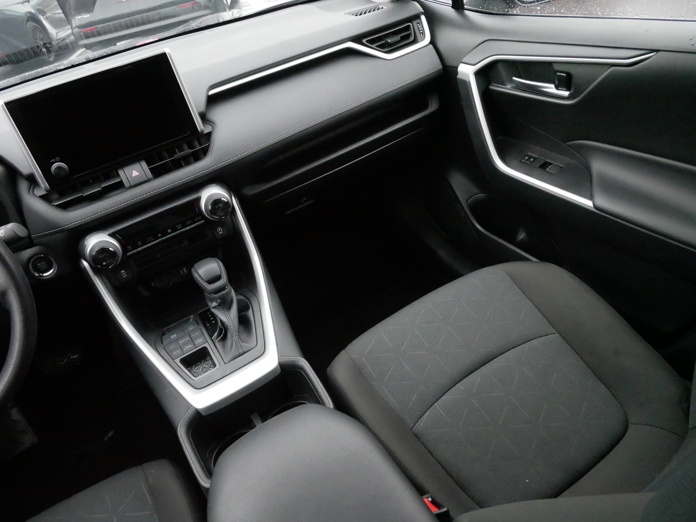 Certified 2025 Toyota RAV4 XLE image 11