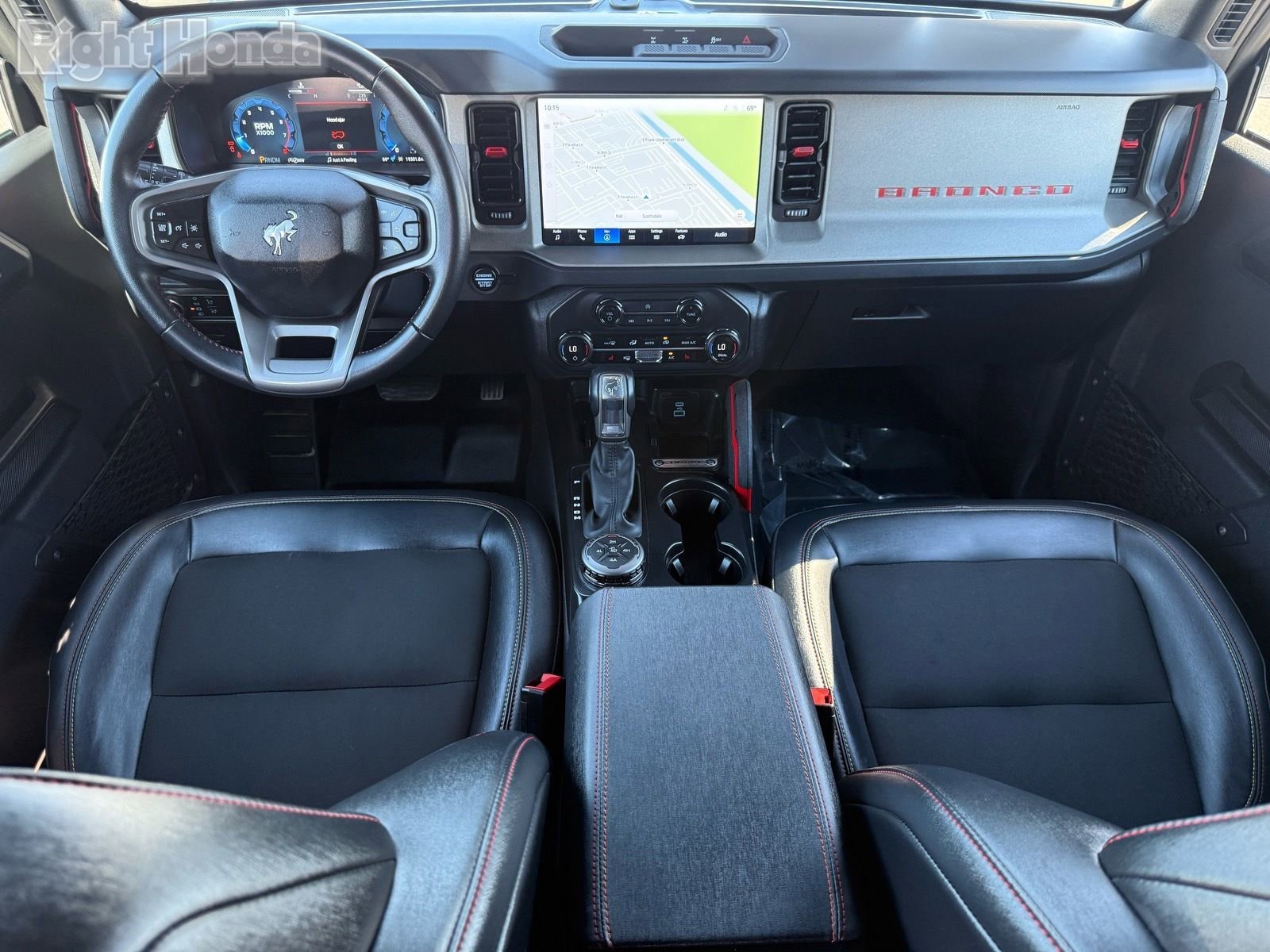 Used 2025 Ford Bronco Big Bend w/ Black Diamond Package image 28