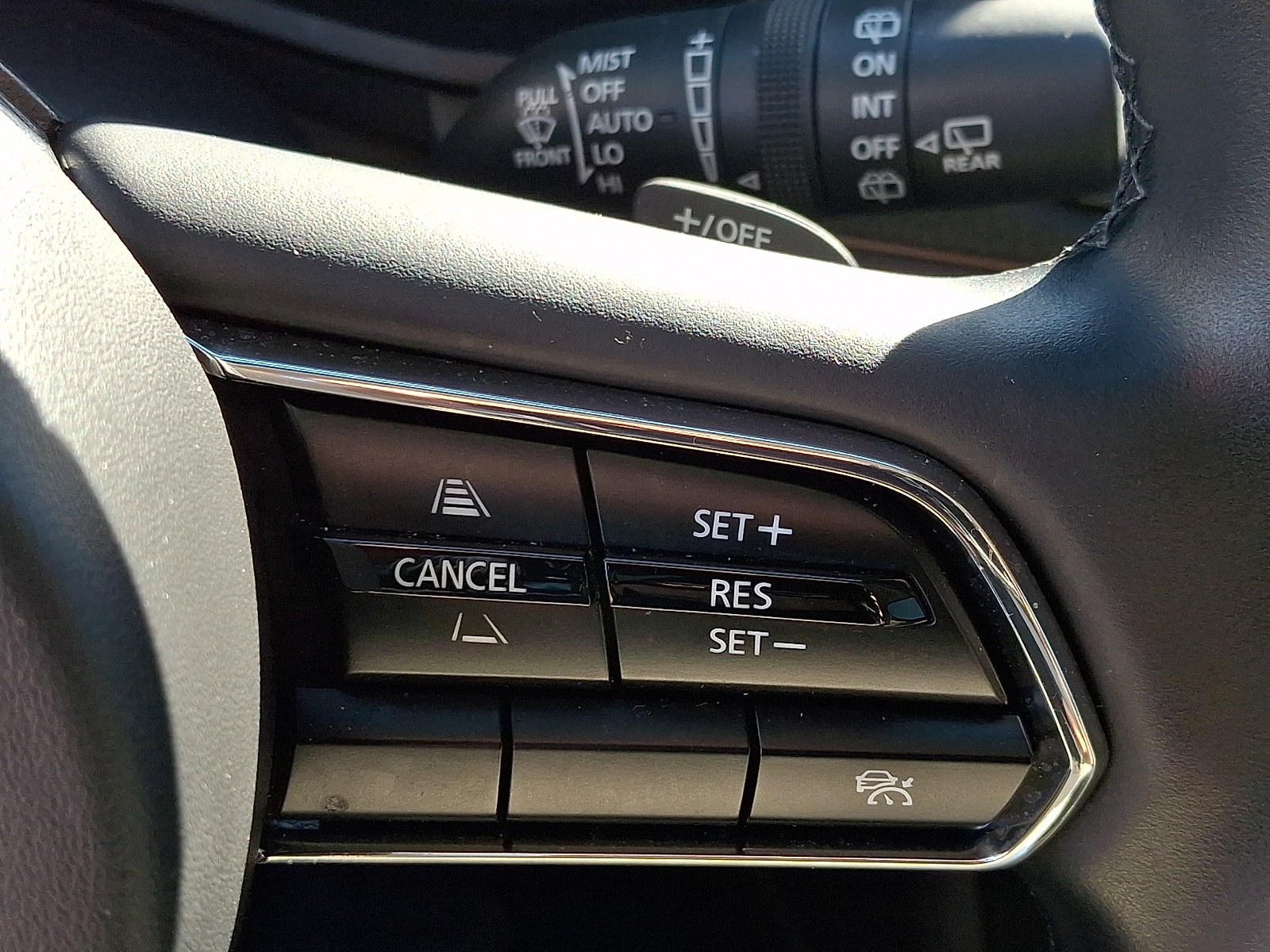 Used 2024 MAZDA CX-90 3.3 Turbo w/ Preferred Package AWD/4WD image 26