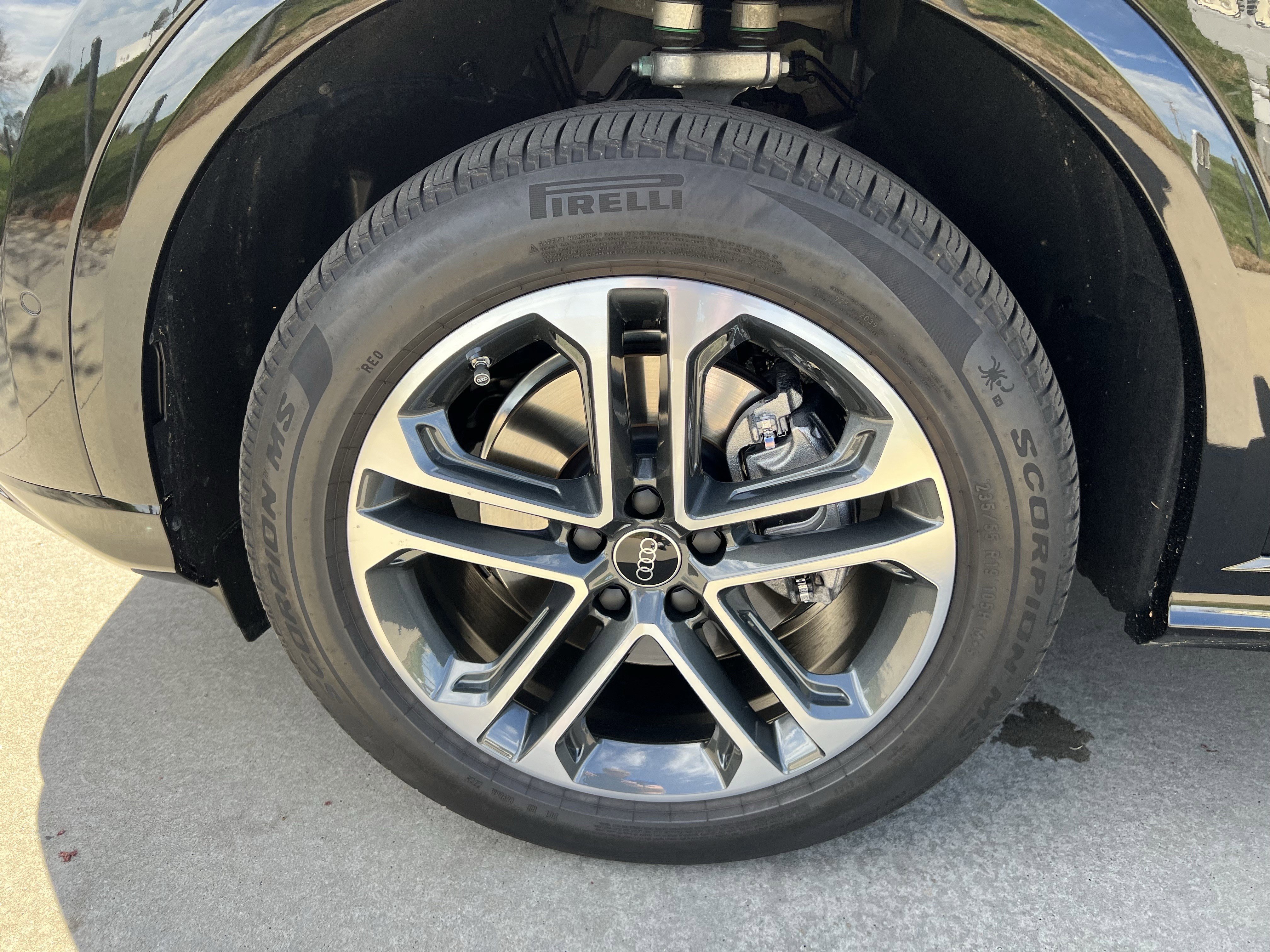 Certified 2025 Audi Q5 Premium Plus w/ Premium Plus image 13