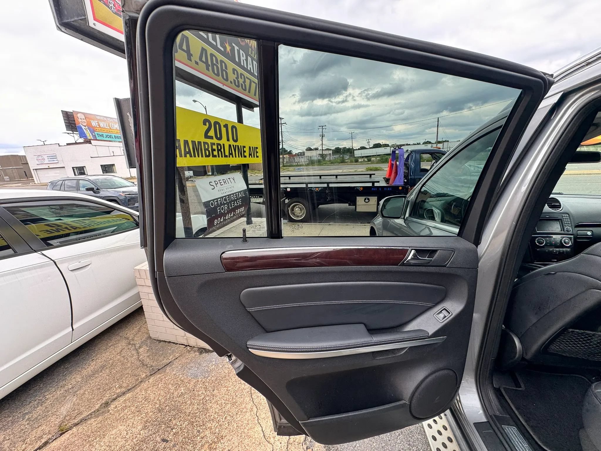 Used 2010 Mercedes-Benz GL 450 4MATIC image 13