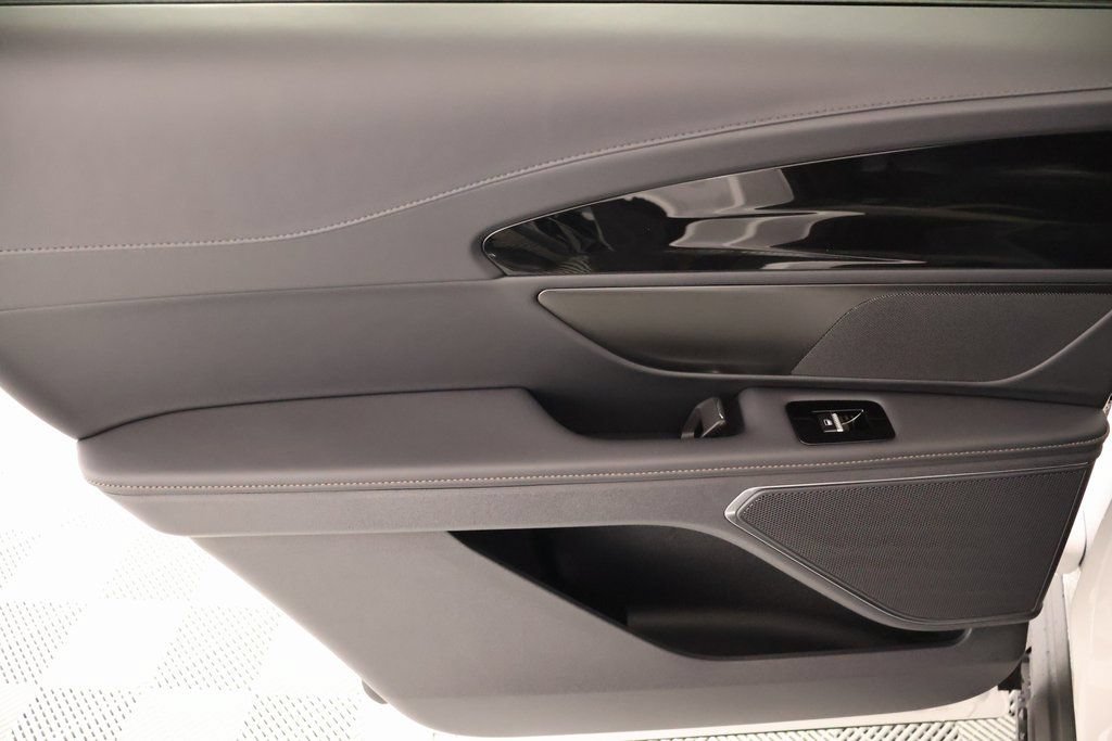 New 2026 Lincoln Nautilus Premier w/ Jet Appearance Package AWD/4WD image 17