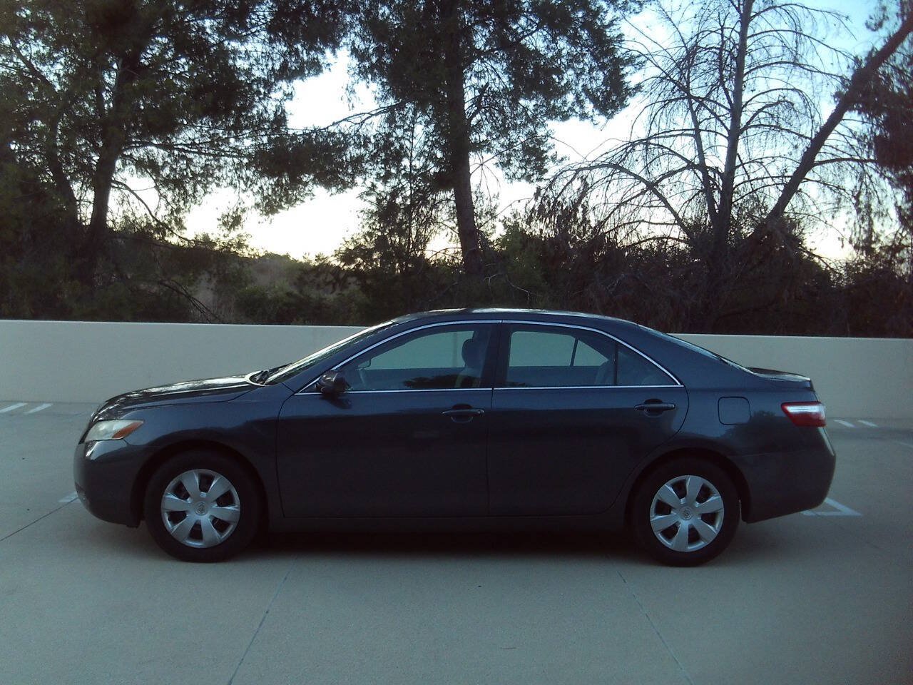 Used 2008 Toyota Camry LE FWD image 12