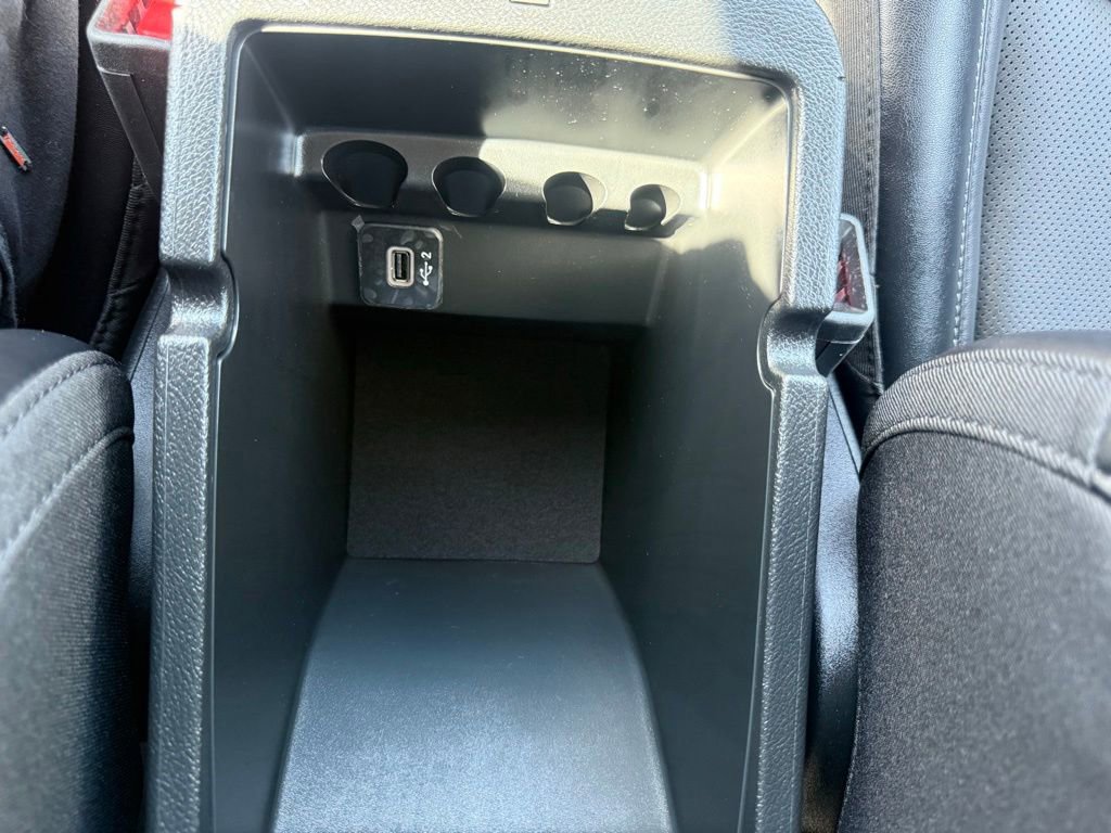 Used 2022 Jeep Cherokee Latitude Lux w/ Mopar Interior Package AWD/4WD image 27