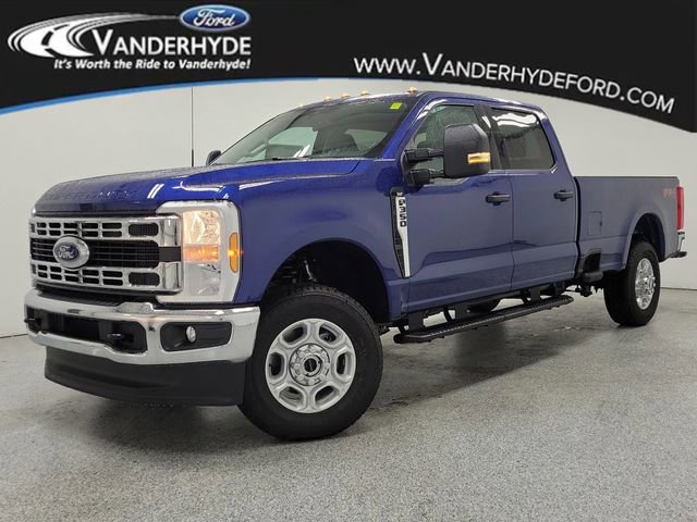 New 2026 Ford F350 XLT image 1