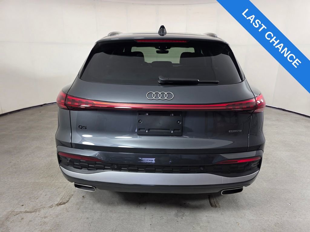 Used 2025 Audi Q5 Premium image 5
