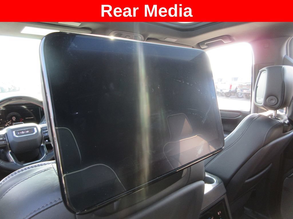 Used 2025 GMC Yukon XL AT4 Ultimate AWD/4WD image 19