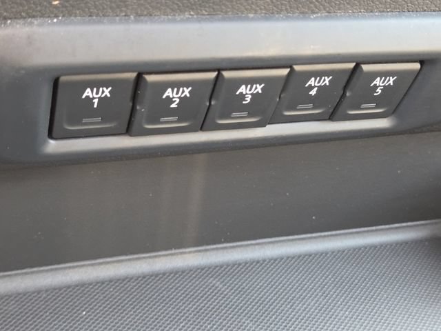 Used 2024 Chevrolet Silverado 3500 High Country w/ High Country Premium Package AWD/4WD image 35