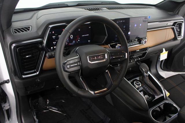 New 2026 GMC Canyon AT4 w/ Off-Road Front Bumper Package image 8