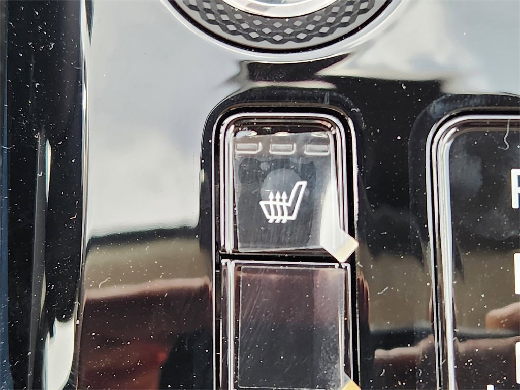 New 2025 Kia Niro EX Touring image 17