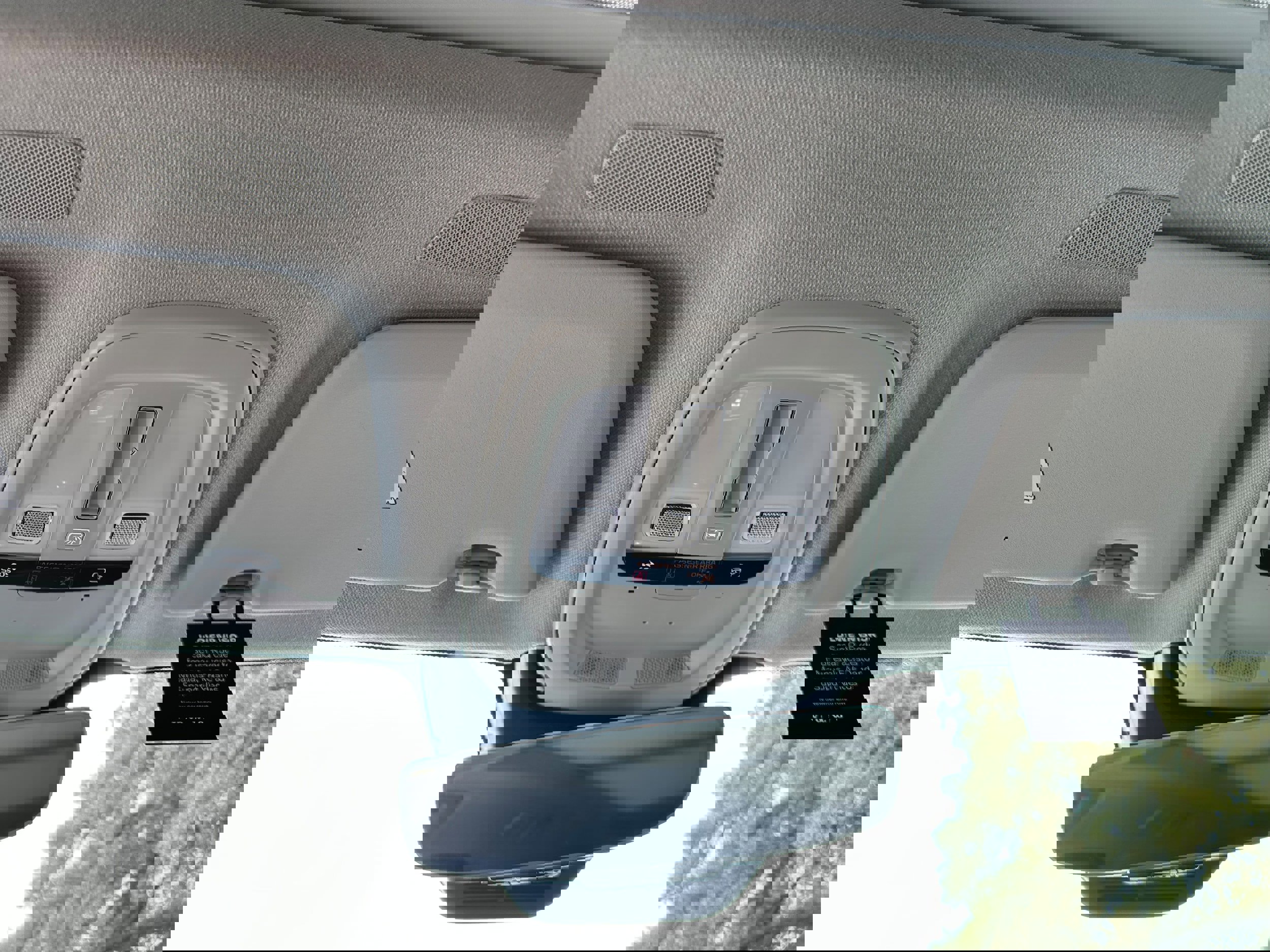 New 2025 Volvo XC40 B5 Plus image 15