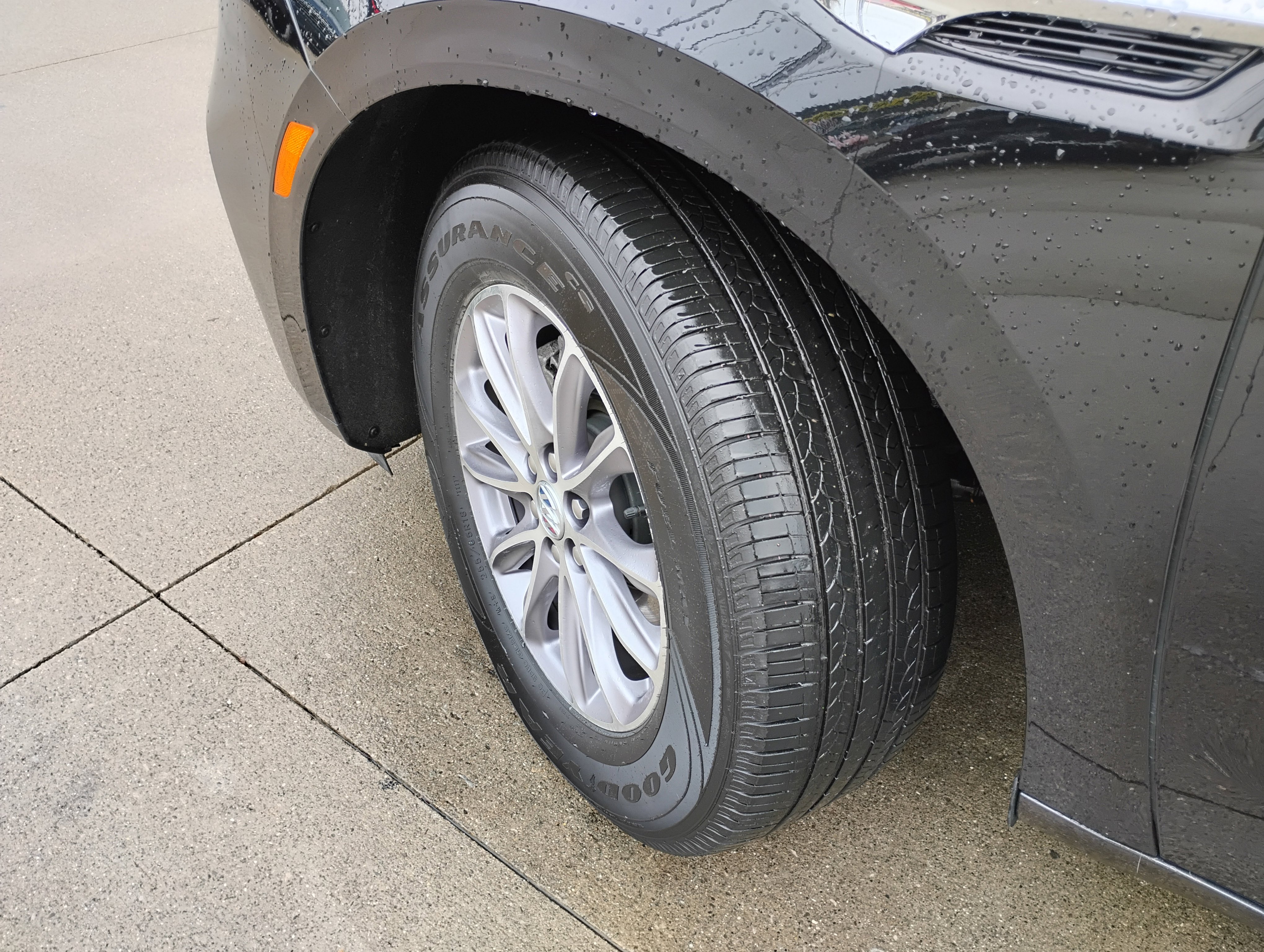 Used 2024 Buick Enclave Essence w/ Trailering Package, 5000 lbs. image 25