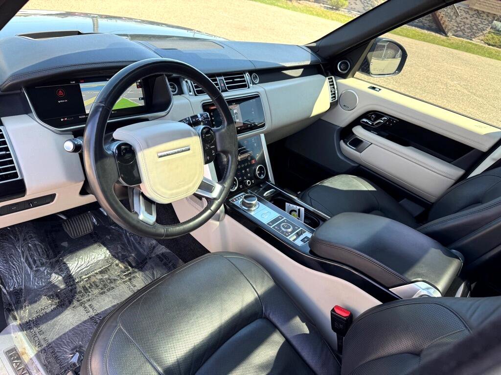 Used 2018 Land Rover Range Rover Supercharged image 23