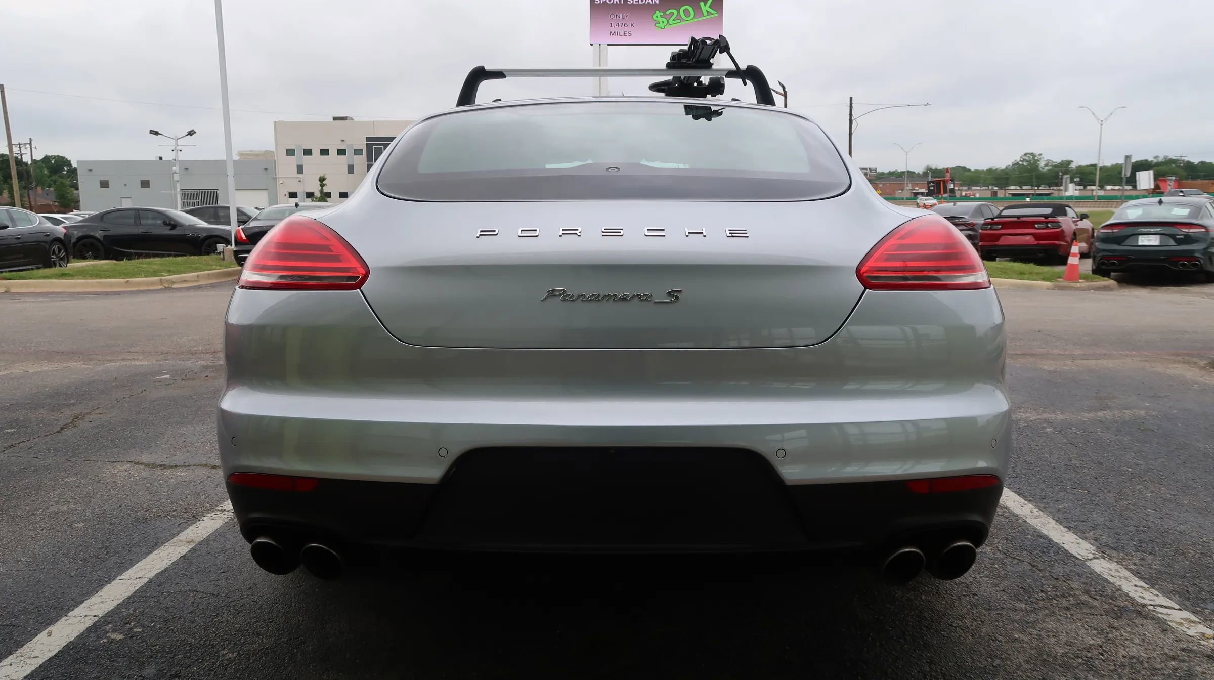 Used 2015 Porsche Panamera S image 4