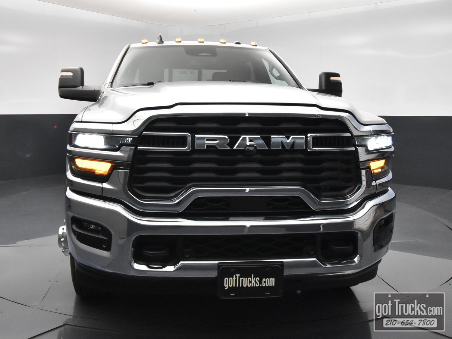 Used 2026 RAM 3500 Tradesman AWD/4WD image 49