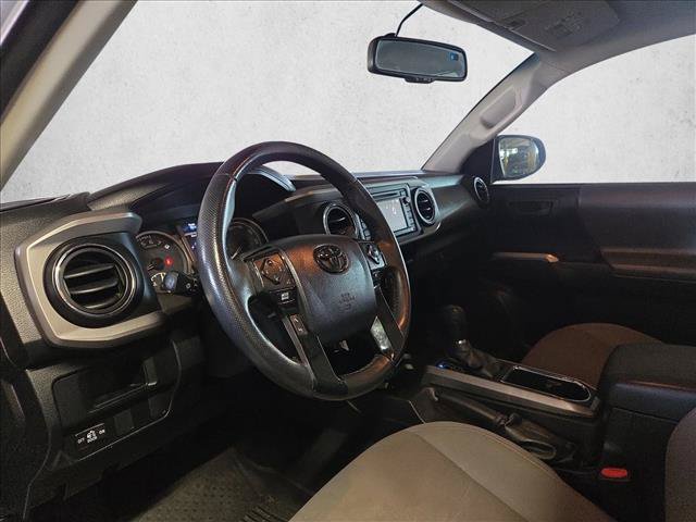 Used 2017 Toyota Tacoma SR5 w/ Tow Package AWD/4WD image 9
