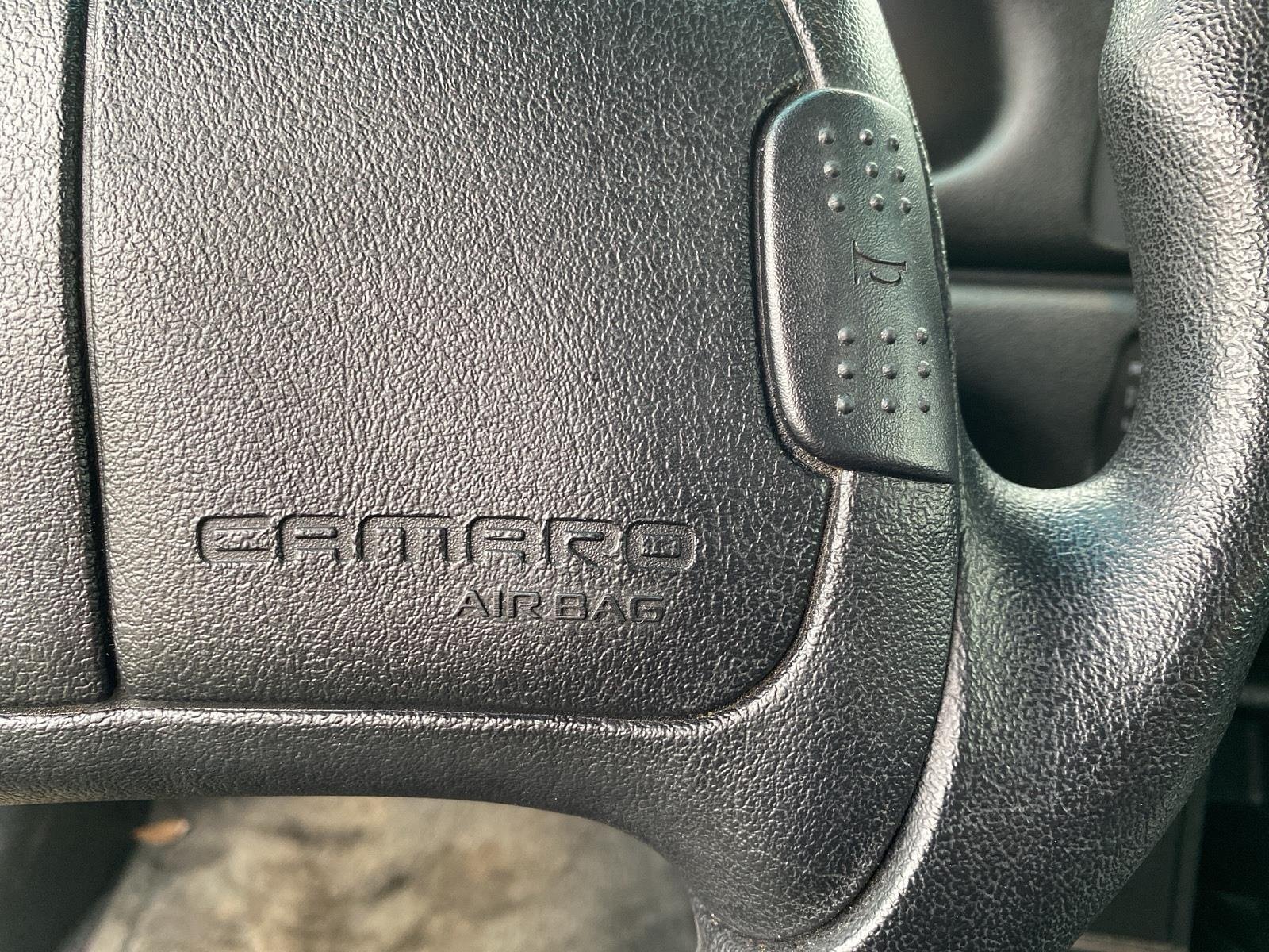 Used 1995 Chevrolet Camaro LT RWD image 23