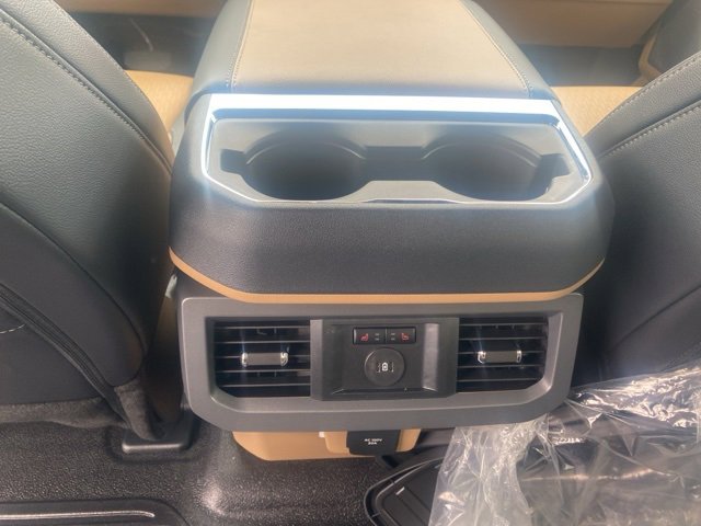 New 2025 Ford F250 Lariat w/ Lariat Ultimate Package image 13