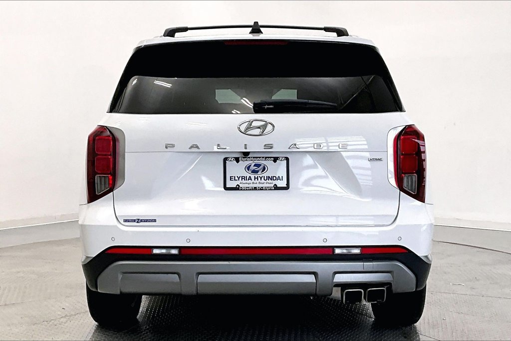 Used 2024 Hyundai Palisade Limited AWD/4WD image 4