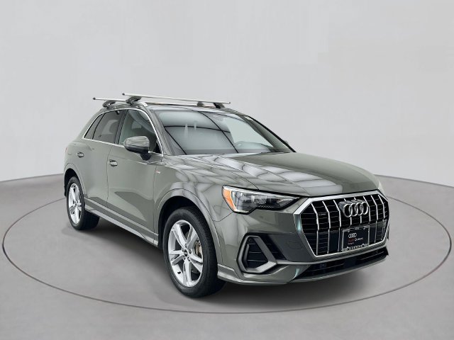 Used 2021 Audi Q3 2.0T Premium w/ Convenience Package AWD/4WD image 5