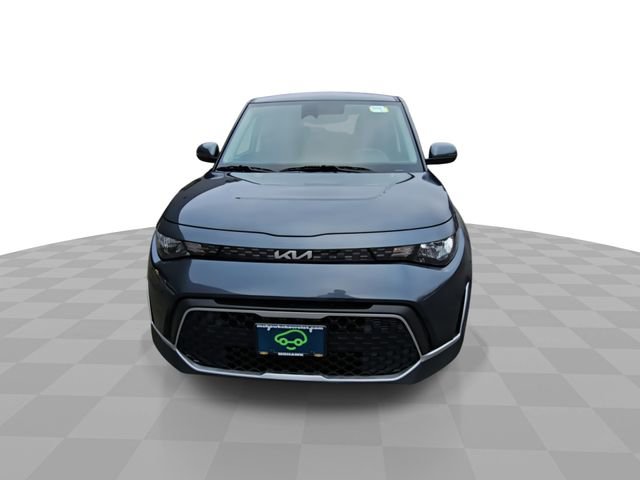 Used 2023 Kia Soul LX image 3