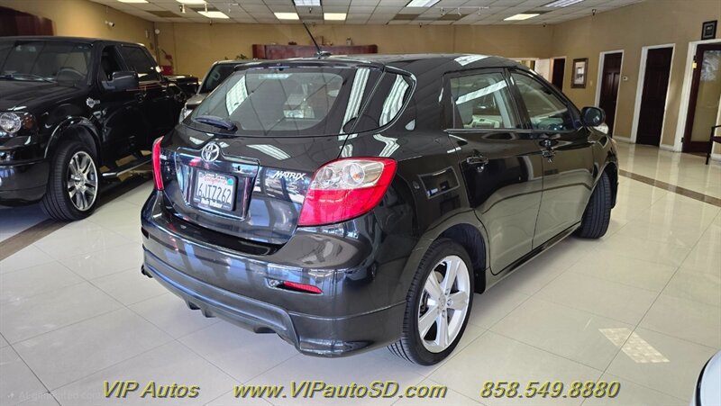 Used 2009 Toyota Matrix S FWD image 4