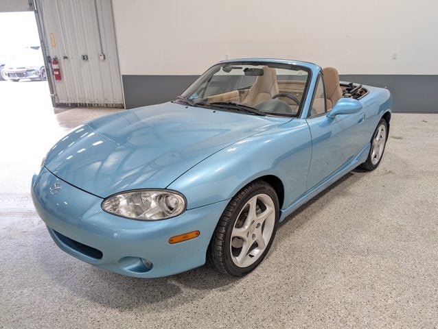 Used 2002 MAZDA MX-5 Miata LS RWD image 6