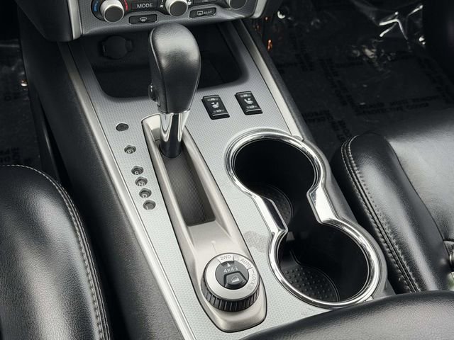 Used 2019 Nissan Pathfinder SL image 16