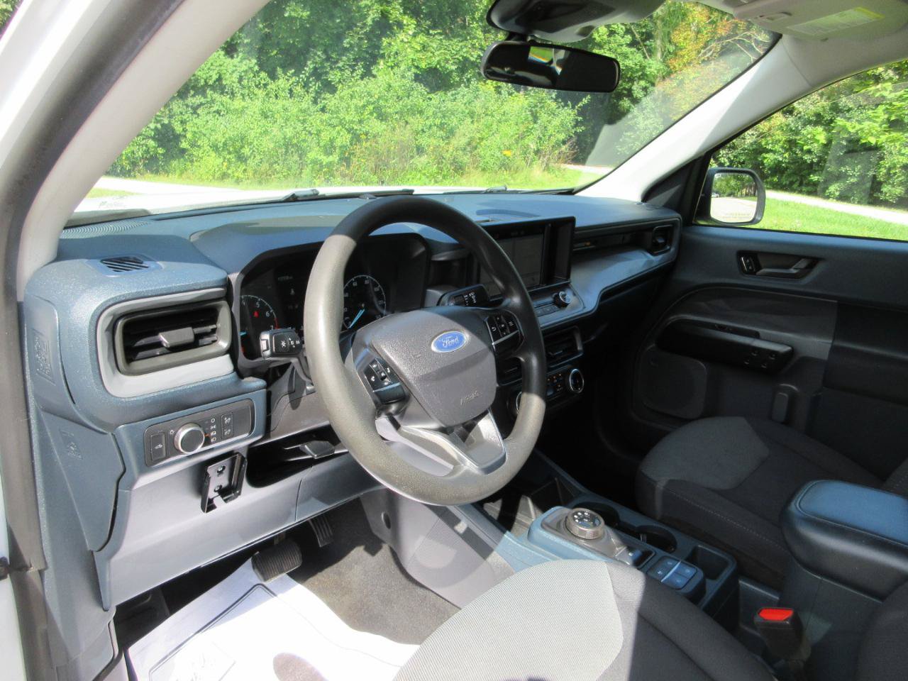 Used 2022 Ford Maverick XL FWD image 29