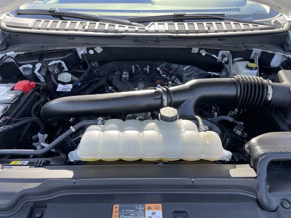 Used 2025 Ford Expedition Active image 15