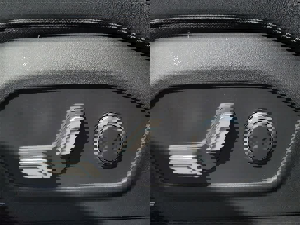 New 2026 Hyundai Santa Fe SEL image 19