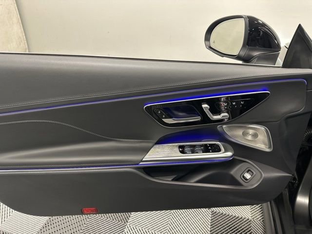 Used 2024 Mercedes-Benz CLE 450 4MATIC Cabriolet image 17